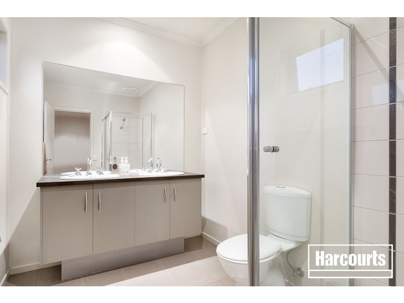 9 Els Court, Berwick VIC 3806