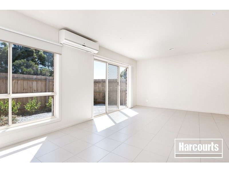 66 Innes Court, Berwick VIC 3806