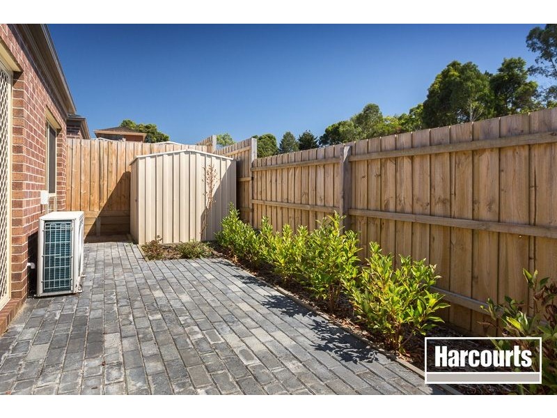 66 Innes Court, Berwick VIC 3806