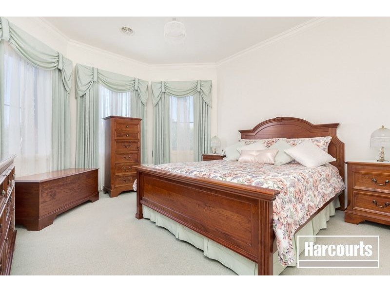 4 Davy Court, Narre Warren South VIC 3805
