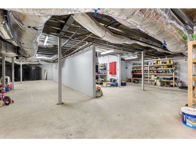 2 West Vista Place, Narre Warren North VIC 3804