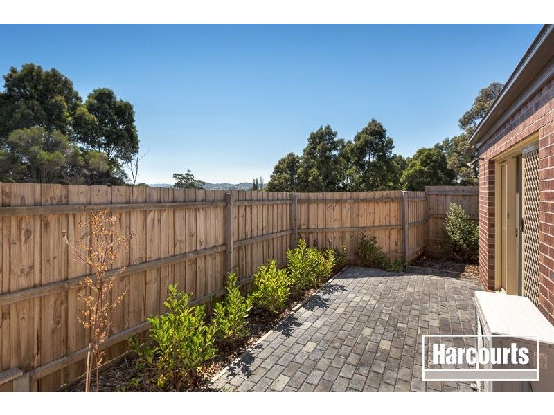 66 Innes Court, Berwick VIC 3806