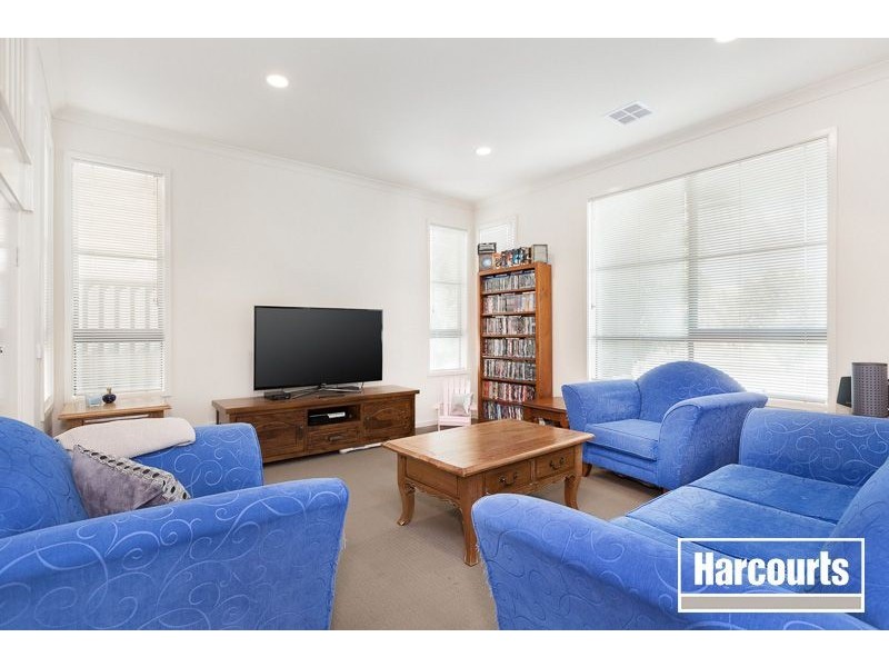 4 Harlesden Circuit, Pakenham VIC 3810