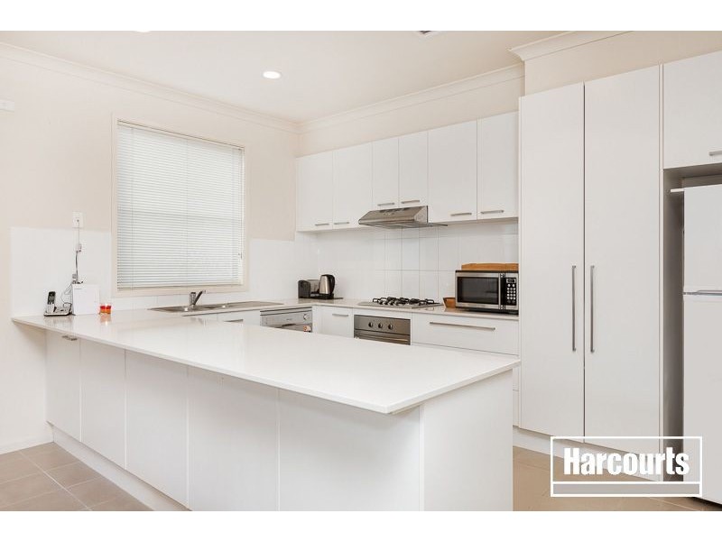 4 Harlesden Circuit, Pakenham VIC 3810