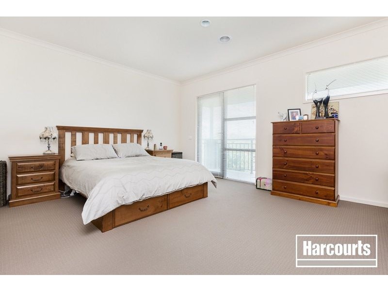 4 Harlesden Circuit, Pakenham VIC 3810