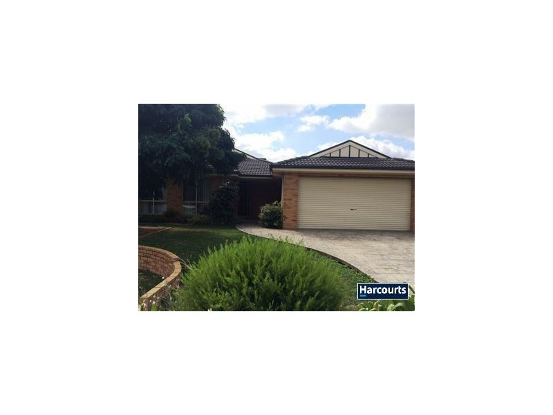 20 Fieldhouse Lane, Berwick VIC 3806