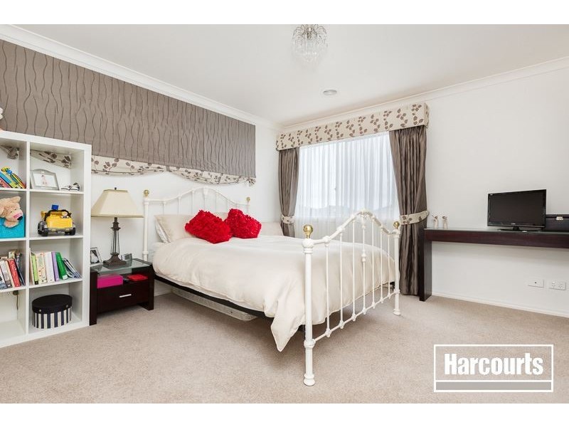 34 Arena Parade, Officer VIC 3809