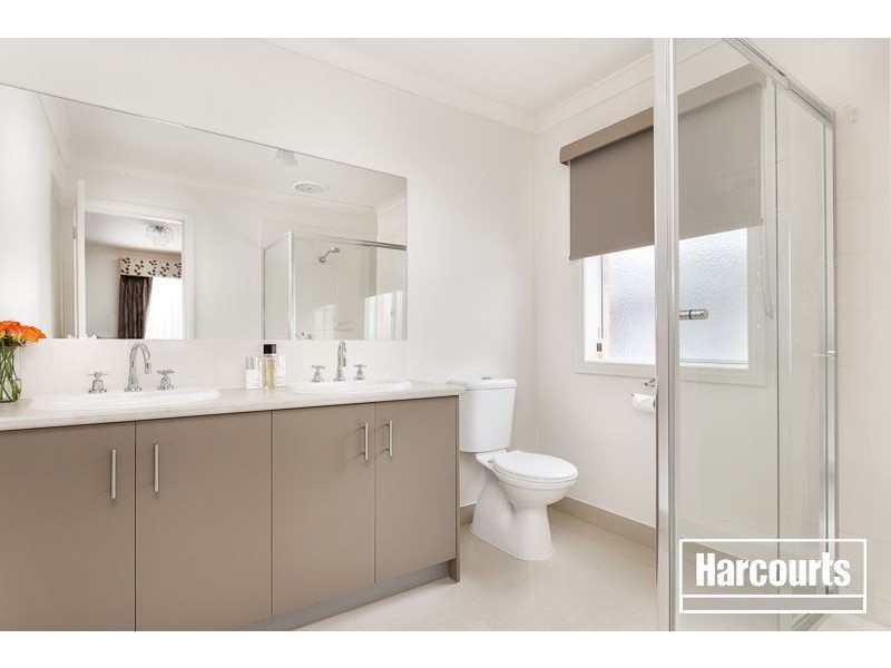 34 Arena Parade, Officer VIC 3809