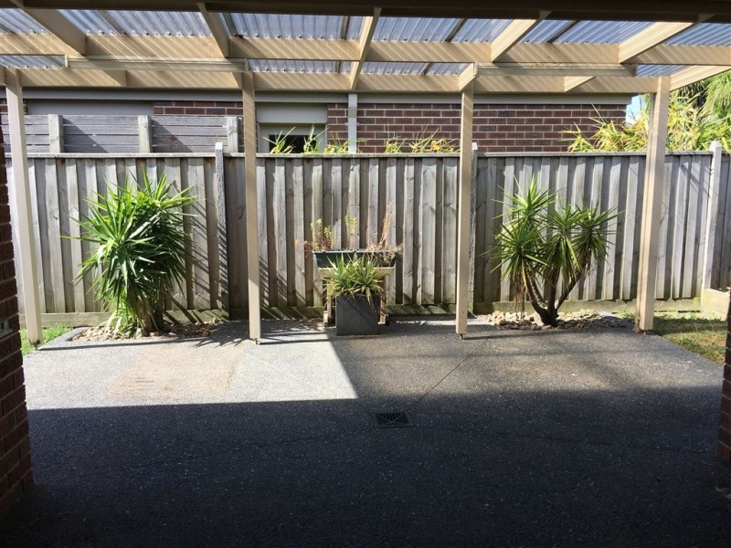 98 Skyline Way, Berwick VIC 3806