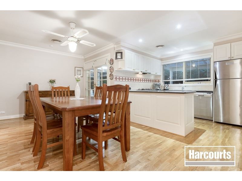 28 Blackwood Drive, Narre Warren VIC 3805