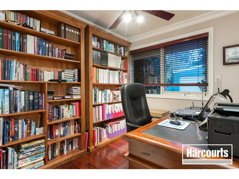 28 Blackwood Drive, Narre Warren VIC 3805