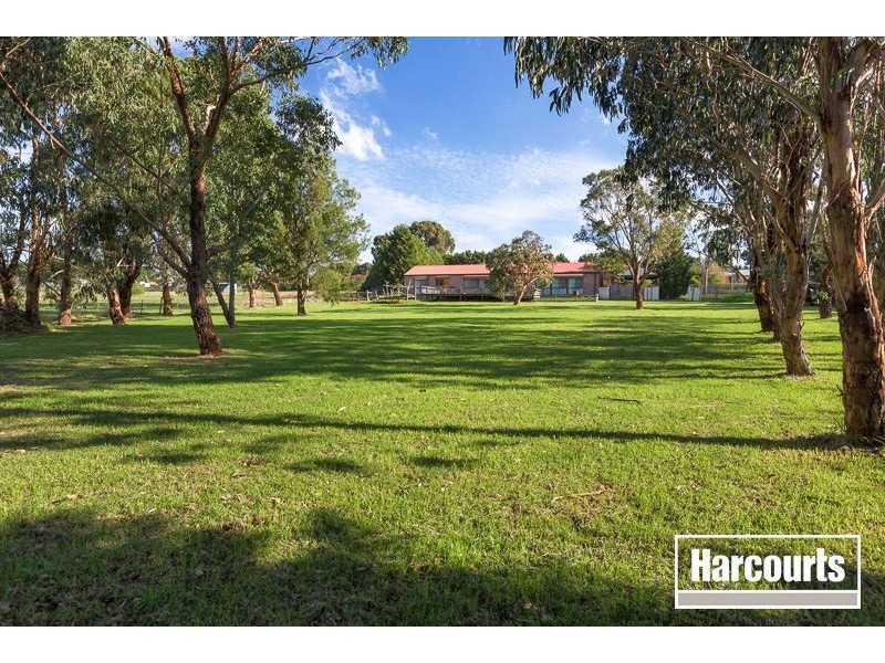 13-14 Mcdonald Court, Narre Warren South VIC 3805