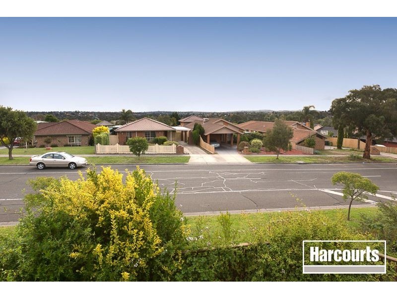 4 Kalmia Court, Narre Warren VIC 3805