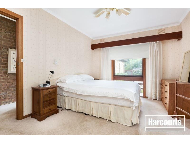 1 Marks Court, Harkaway VIC 3806