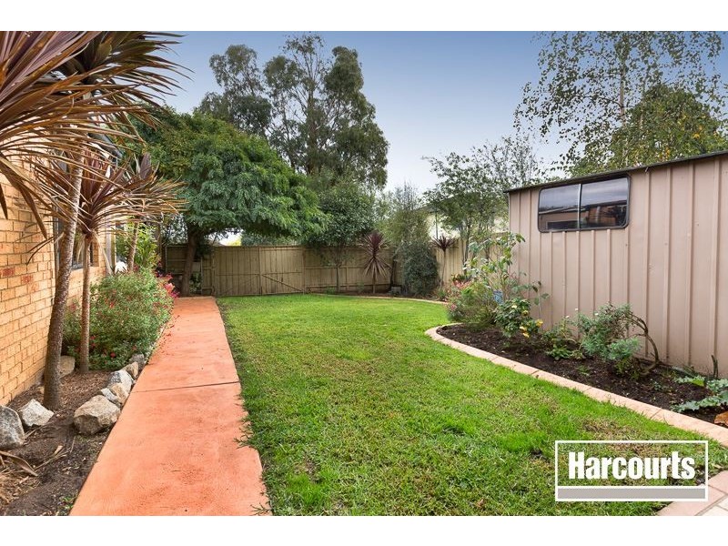 2 Chelsea Crescent, Berwick VIC 3806