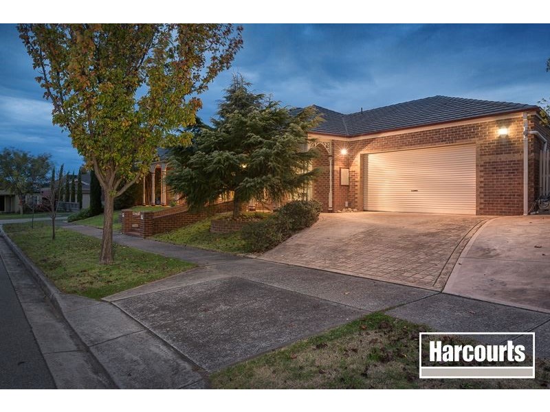 17 Hunt Club Road, Narre Warren South VIC 3805