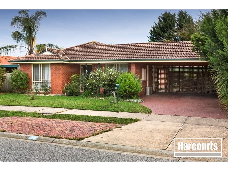 39 Coolong Avenue, Berwick VIC 3806