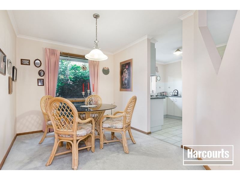 39 Coolong Avenue, Berwick VIC 3806