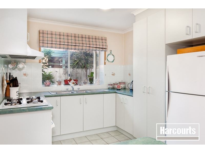 39 Coolong Avenue, Berwick VIC 3806