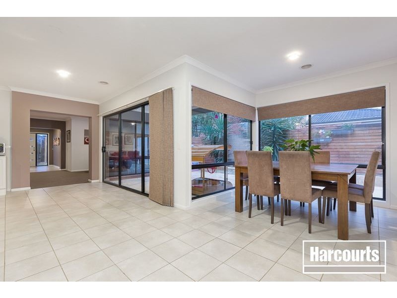 12 Emmett Avenue, Berwick VIC 3806