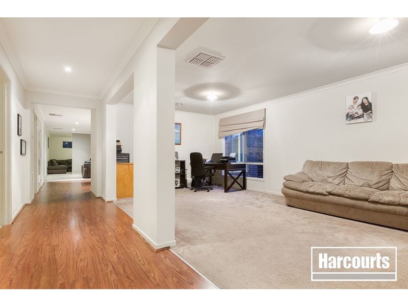 15 Janna Place, Berwick VIC 3806