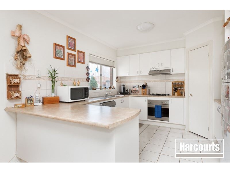 6 Bewley Way, Berwick VIC 3806