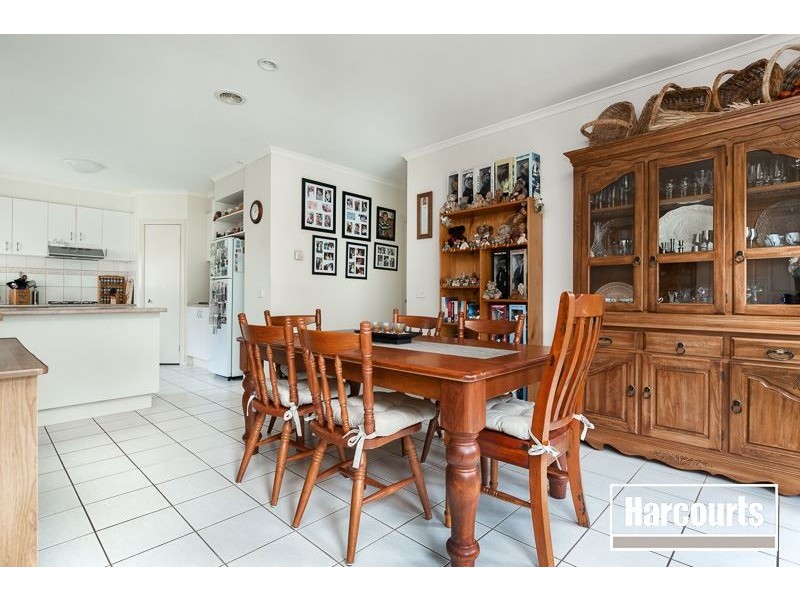 6 Bewley Way, Berwick VIC 3806