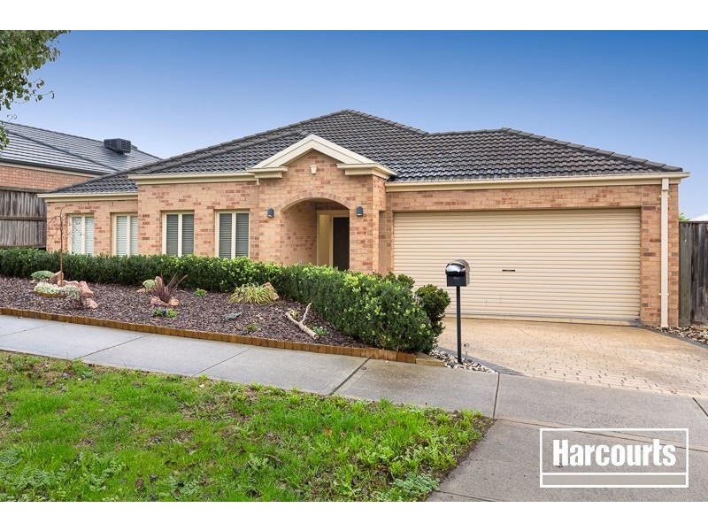 11 Glenview Rise, Berwick VIC 3806