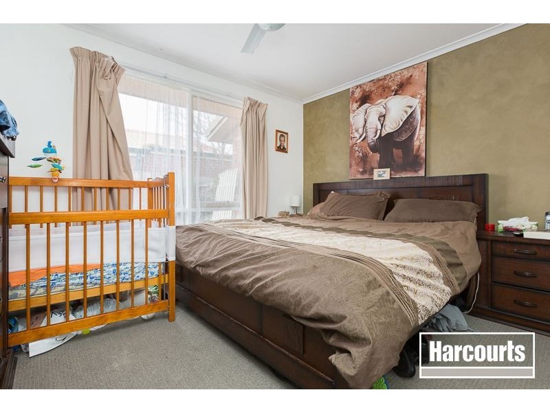 34 Baringa Park Drive, Narre Warren South VIC 3805