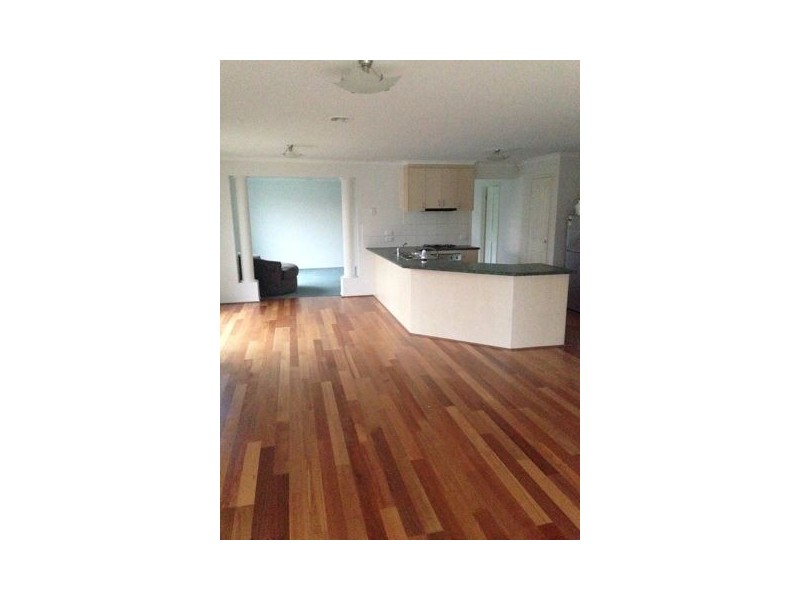 26 Dahlen Place, Berwick VIC 3806