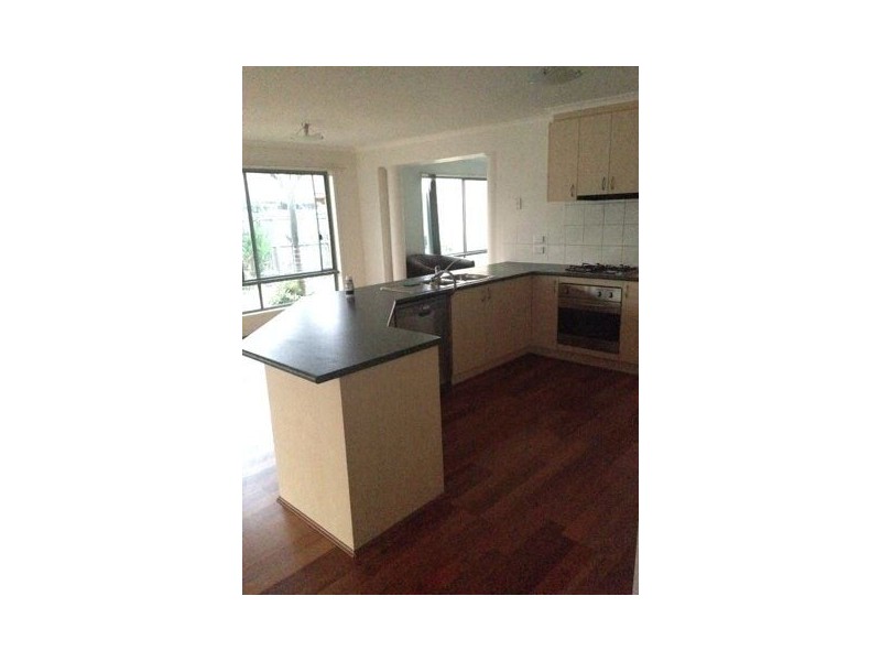 26 Dahlen Place, Berwick VIC 3806