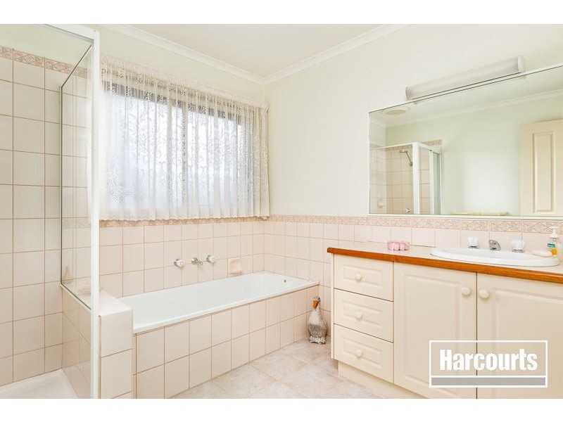 28 Clarinda Drive, Narre Warren VIC 3805