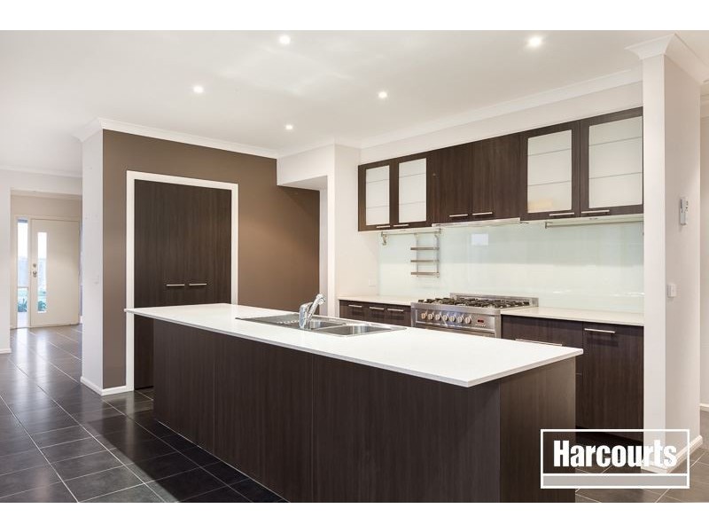 114 Skyline Way, Berwick VIC 3806