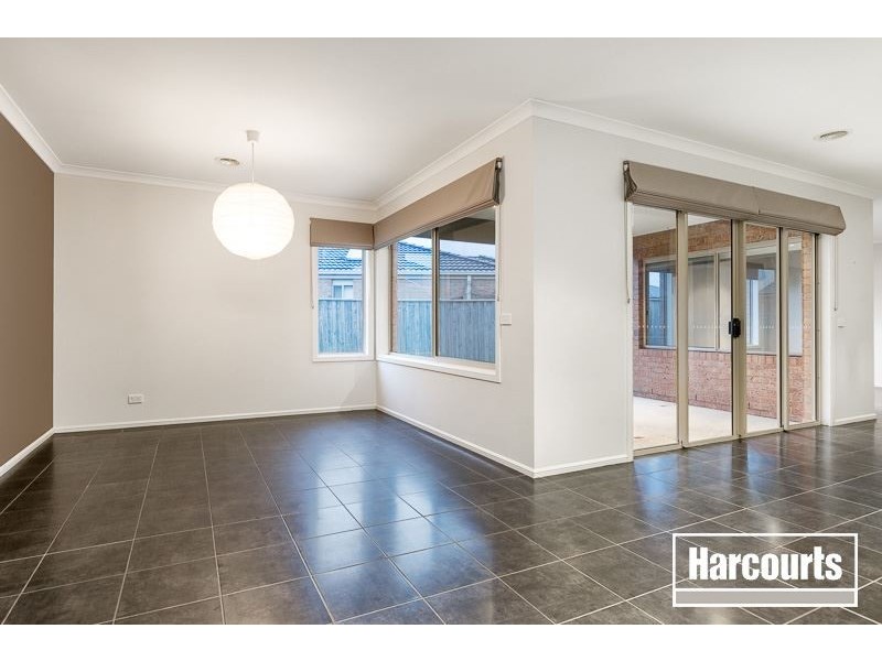 114 Skyline Way, Berwick VIC 3806