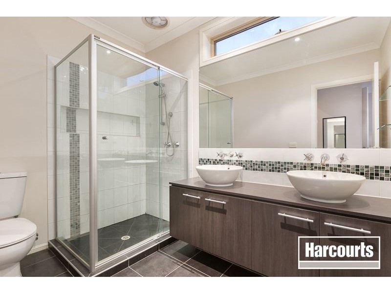 114 Skyline Way, Berwick VIC 3806