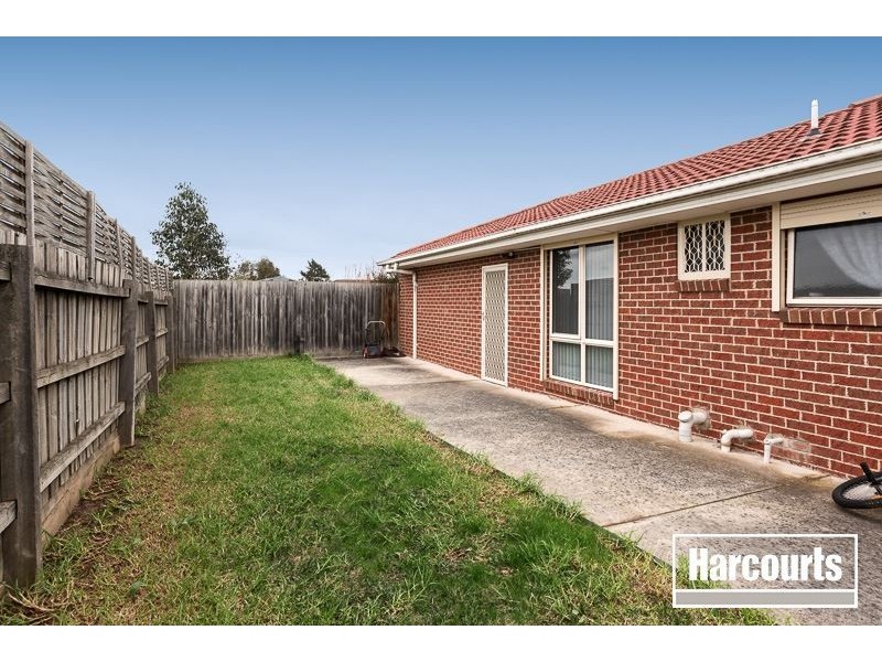 2/38 Kirkwood Crescent, Hampton Park VIC 3976