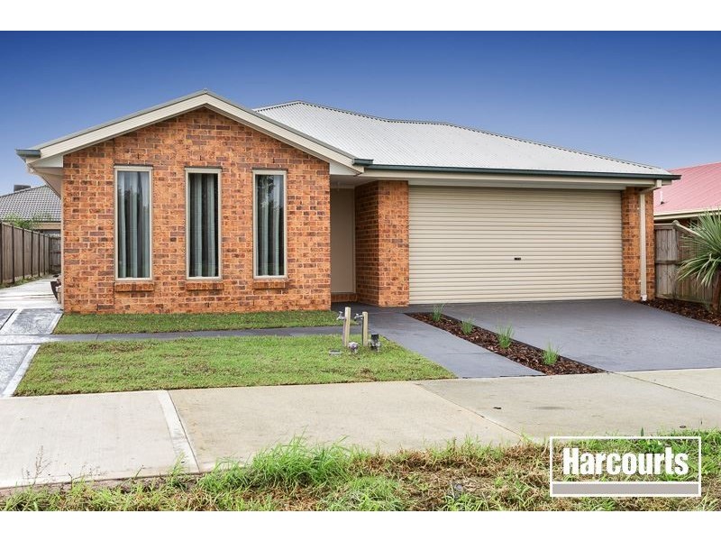 130 Linsell Boulevard, Cranbourne East VIC 3977