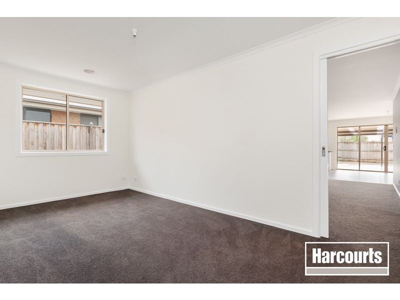 130 Linsell Boulevard, Cranbourne East VIC 3977