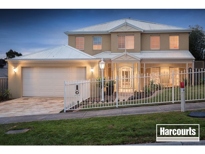 12 Hawkesbury Street, Berwick VIC 3806