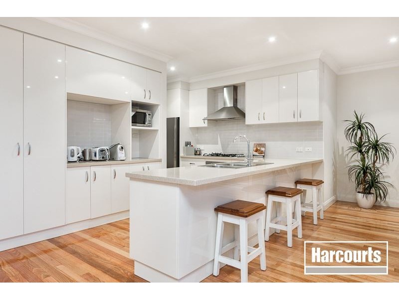 12 Hawkesbury Street, Berwick VIC 3806