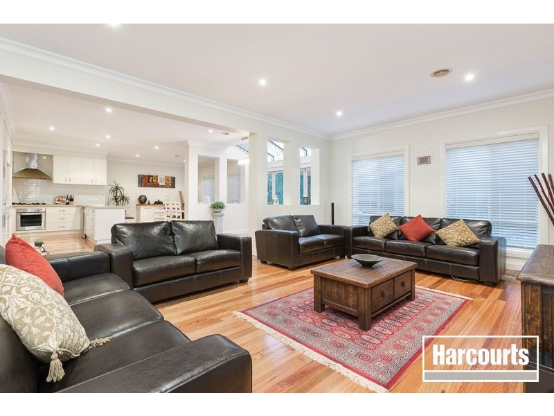 12 Hawkesbury Street, Berwick VIC 3806