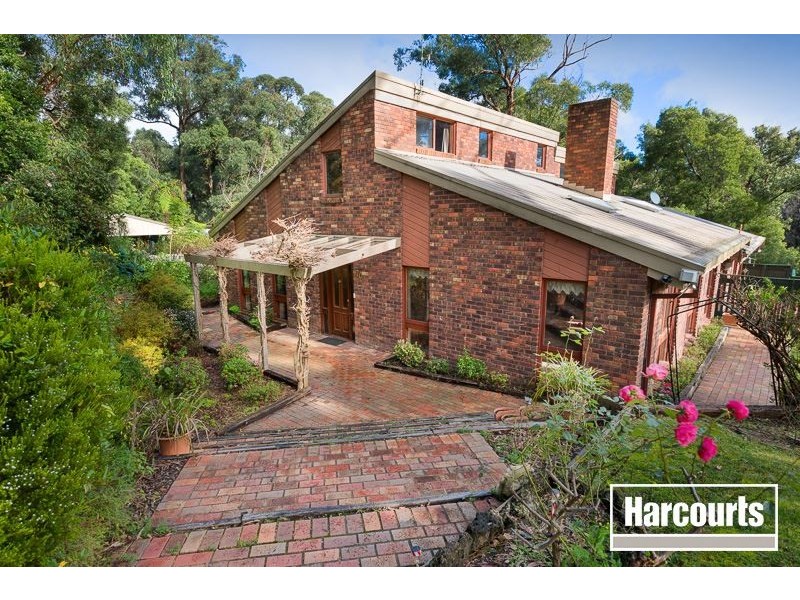 70 Kilvington Drive, Emerald VIC 3782