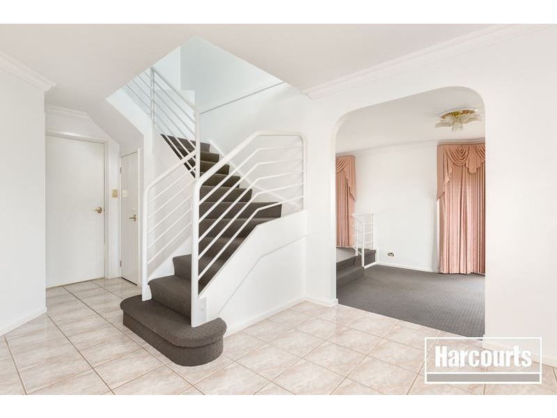 14 Emerson Court, Berwick VIC 3806