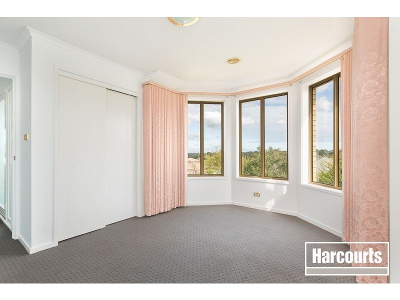 14 Emerson Court, Berwick VIC 3806