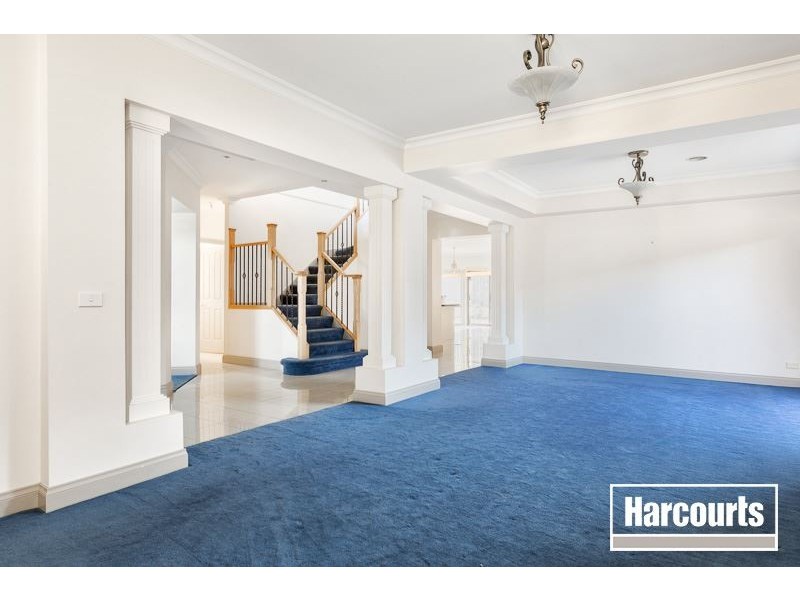 20 Lyrebird Gardens, Berwick VIC 3806