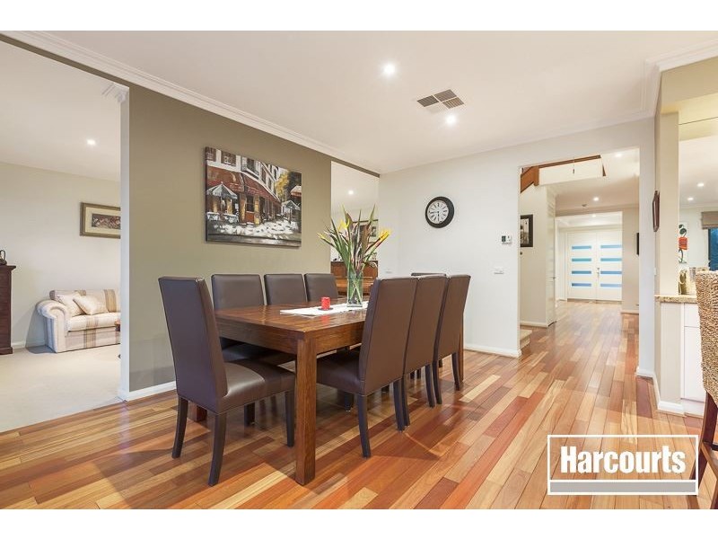 20 Lawrence Drive, Berwick VIC 3806