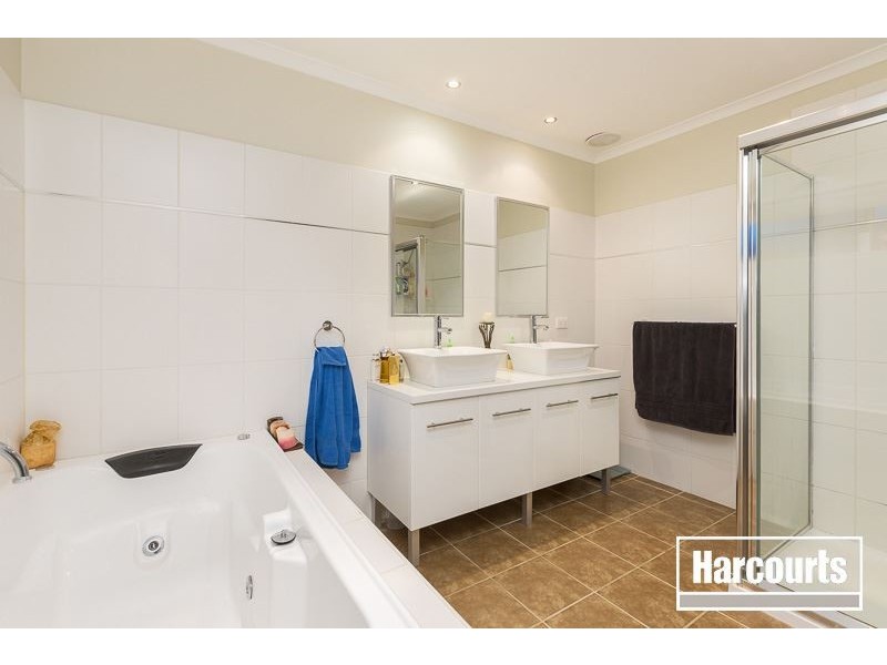 22 Stella Court, Hallam VIC 3803