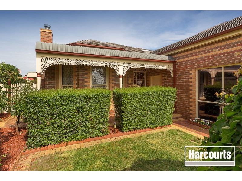 11 Andval Court, Berwick VIC 3806