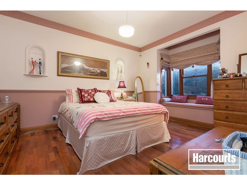 11 Andval Court, Berwick VIC 3806