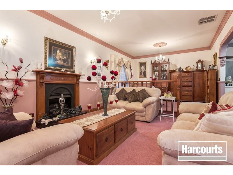 11 Andval Court, Berwick VIC 3806